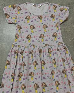 2 Girls Dresses (7-8 years)