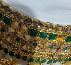 Jewellery For Women. New With Tag. Good Condition.