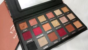 Eyeshadow Palette
