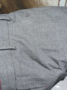 Raymond Men Checked Slim Fit Formal Trousers