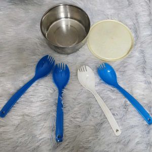 Kitchen essential items