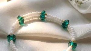 y2k Elegant Beaded Bracelet with Green Accents