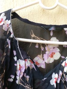 Brand New Dj&amp;C Floral Black Top 😍