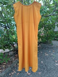 Plain Sleeveless Kurti+ Long Kurti