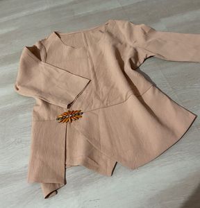 coral nude top