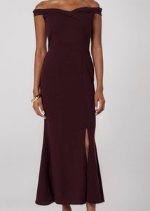 Elegant Off-Shoulder Evening Gown