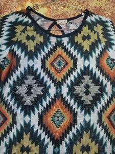 This Tunic Top Is Good Qualityand Strechible Cloth