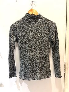 Leopard Print Turtleneck Top