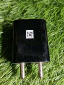 Dual Usb Charger 2.4A Charging