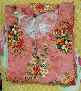 Floral Print Kurti (BRAND NEW)