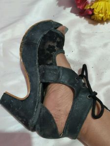 Black Lace-Up Wedge Heels