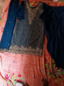 Heavy embroidery full patiyala suit dupatta