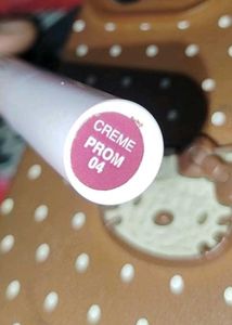Zudio Click It Hi-Shine Lipstick