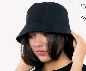 Black Bucket Hat