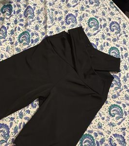 Black Crossover Waist Shorts