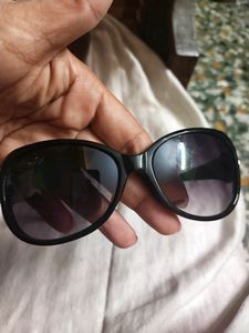 Black Ladies Sunglasses