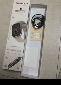 fire boltt smartwatch in champagne