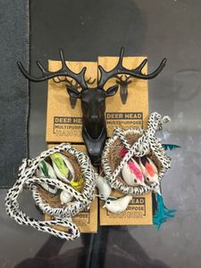 pack on 6 Combo Deer Head Multipurpose Hanger Set