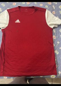 Adidas Red Sports T-Shirt | Performance Gym Wear |