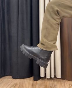 Stylish Black Chelsea Boots