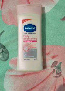 Vaseline Daily Brightening Body Lotion