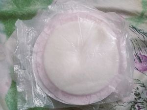 Breast Pad Disposable 4 Set 2 Pc In Each New