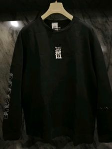 Black Crew Neck Graphic Sweatshirt