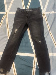 Stylish Ripped Grey Jeans for Women