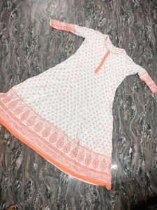 Elegant White &amp; Orange Printed Kurta