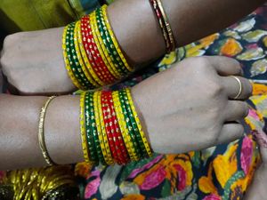 Vibrant Bangle Set