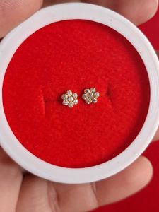 Sparkling Flower Stud Earrings