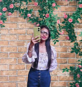 Black Frame Glasses📍