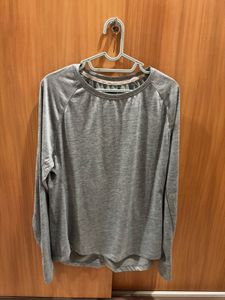 Bundle of 3 Women's sports/gym/yoga T-Shirts