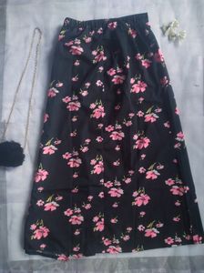 Purys Black Floral Slit-cut Skirt