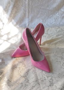 Glossy Pink Heels🎀
