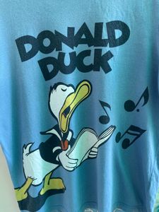 UNIQLO X DISNEY Tshirt (T549)