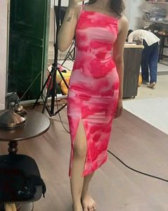 Stylish Pink Tie-Dye Maxi Dress