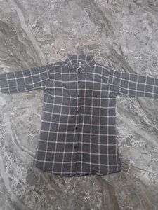 women Grey Plaid Button-Up Shirt