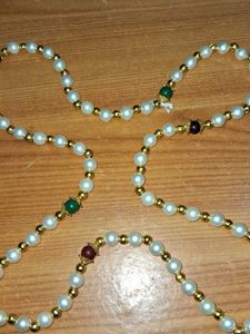 Elegant Pearl &amp; Gemstone Necklace