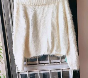 Very Fancy And Amazing Woolen Korean Crop Top