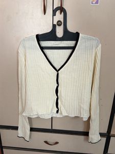 Ribbed Knit Cropped Cardigan