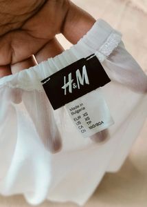 H&M White Mini Skirt