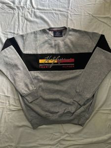 Tommy Hilfiger Colorblock Crewneck Sweatshirt