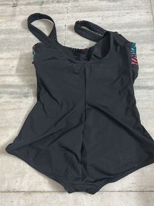 Stylish Nabaiji One-Piece Swimsuit