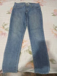Levi's Light Wash Denim Jeans