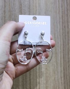 Accessorize London Silver Face Earring