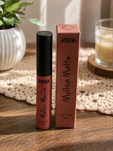 Nykaa Molten Matte Lip & Cheek Colour without box