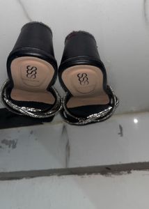 Sparkling Embellished Flat Sandals