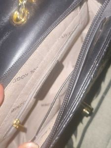 Chic Quilted Shoulder Bag