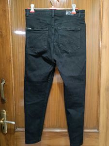 Black High Rise Jeans